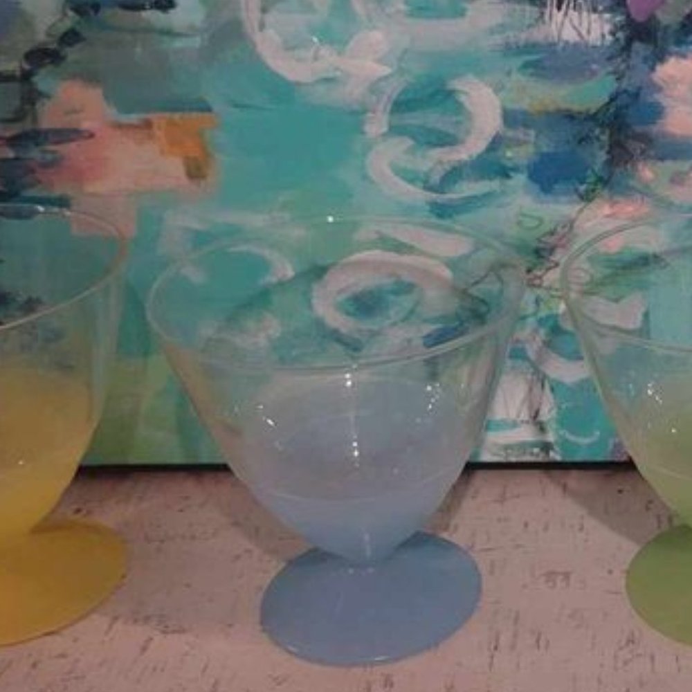 Set of 4 -- 1950s mid century ARC France frosted dessert/sundae bowls